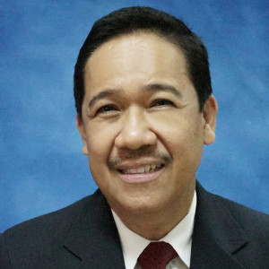 DR. TOM ROXAS President